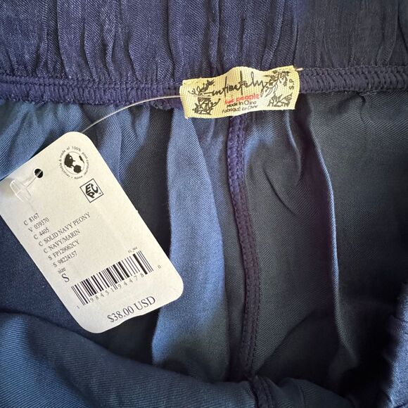 FP FREE INTIMATELY Morning Breeze Shorts Navy Blue Pajama Lounge Lace NWT Small - Picture 7 of 7